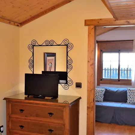 Confortable Bungalow En Camping De Hotel *