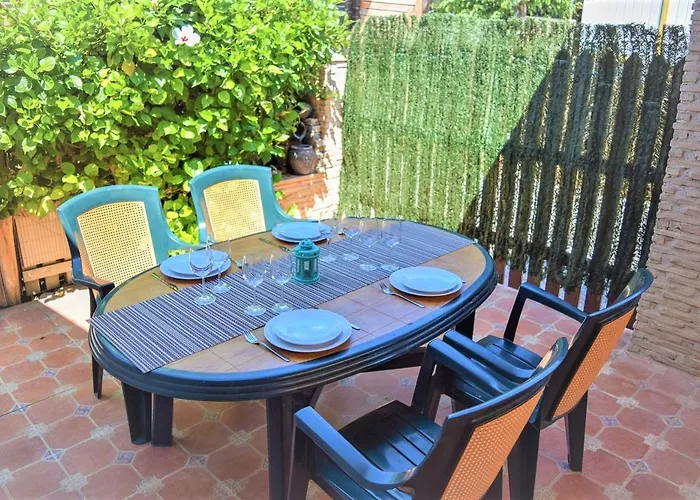 Bungalow En Camping De 酒店 *